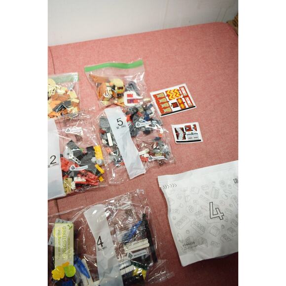 LEGO Assorted Bricks, Pieces and Parts #3 (Parts Only)* - Picture 6 of 13